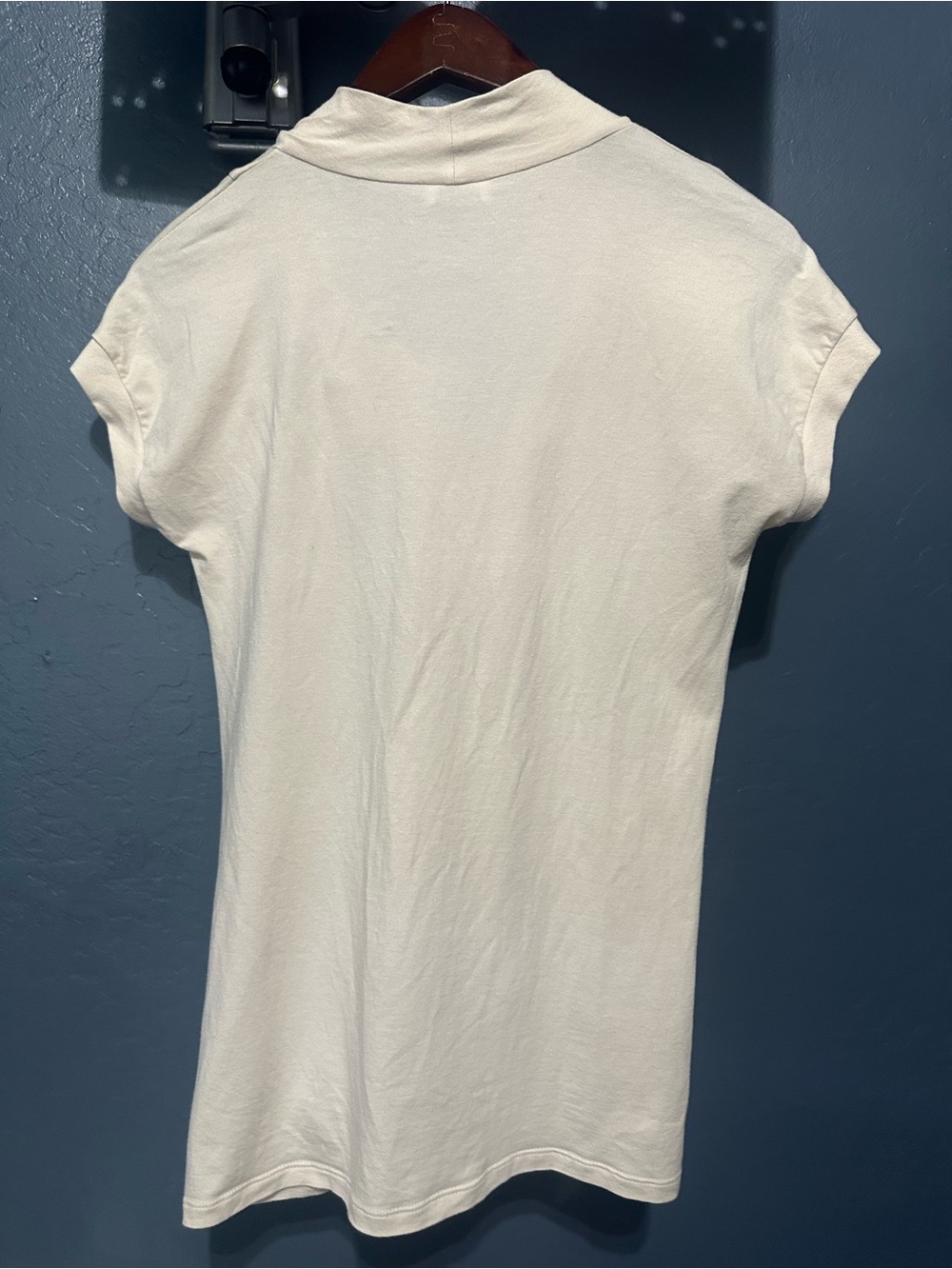 Brunello Cucinelli Cream Draped Cowl Short-Sleeve Top - Picture 3 of 8